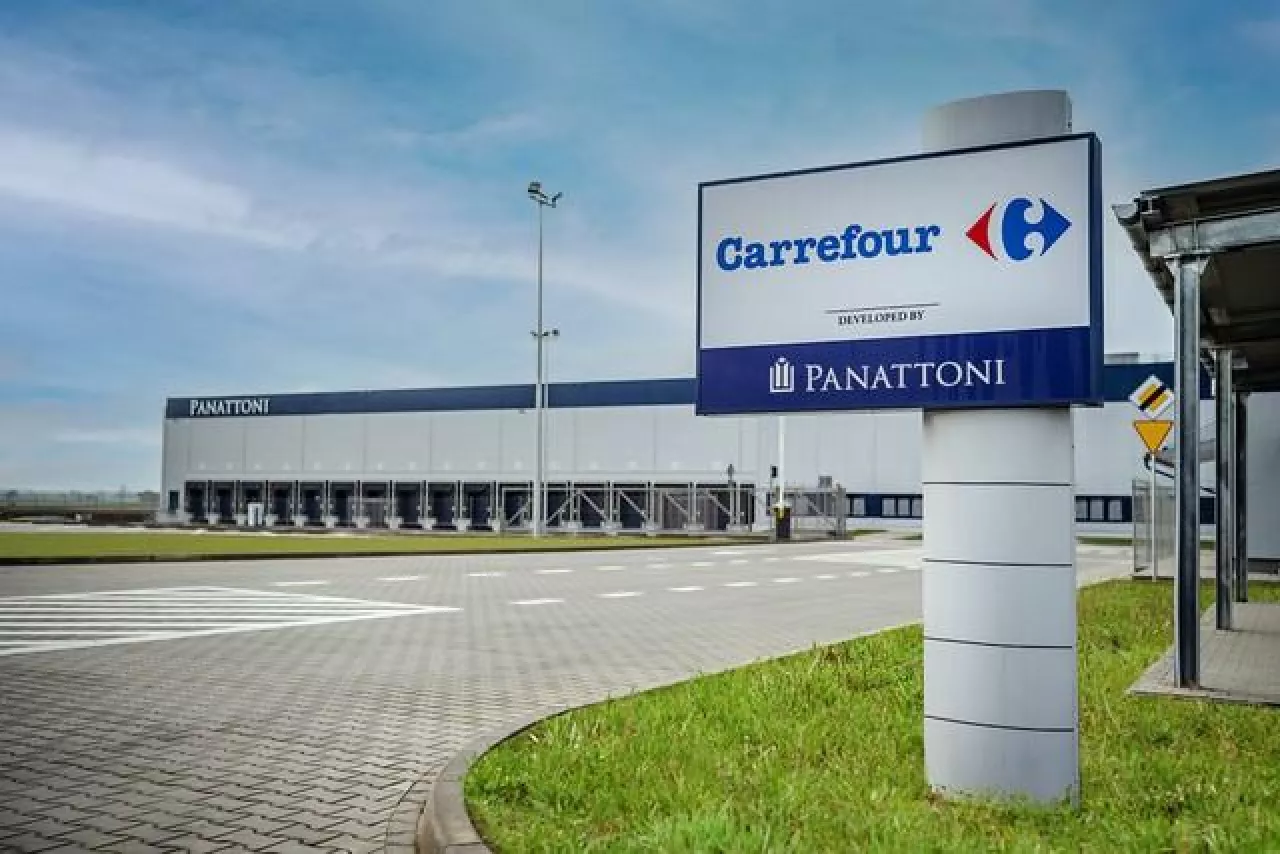 Centrum dystrybucyjne sieci Carrefour w Polsce (Panattoni)