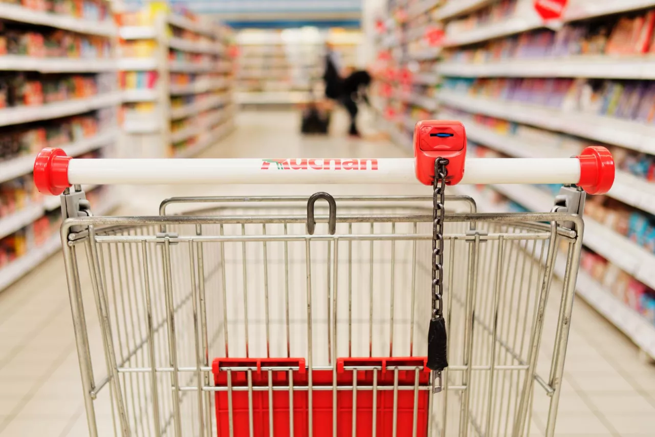 1 lutego Auchan ma zamiar obniżyć ceny 20 tys. produktów (fot. Łukasz Rawa/wiadomoscihandlowe.pl)