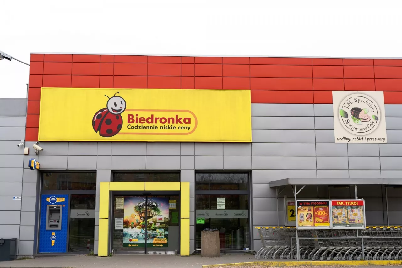 Na zdj. sklep sieci Biedronka w Bydgoszczy (fot. Alexa_Space / Shutterstock.com)