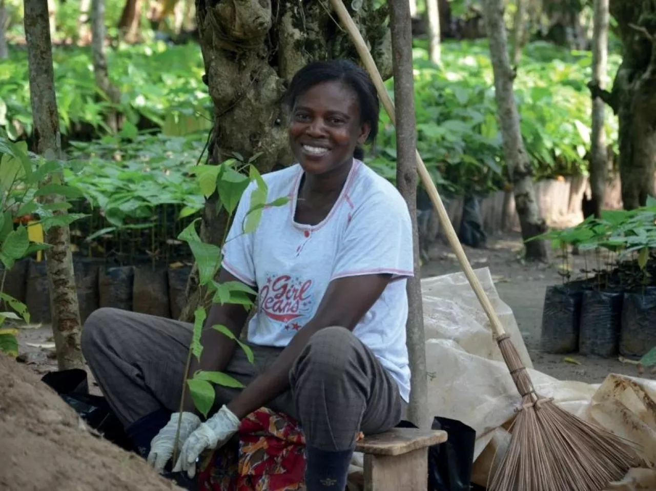 Pracownica plantacji kakao ()