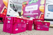 Polacy będą robić coraz więcej zakupów przez internet, także żywności (fot. Frisco.pl)