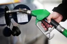 POPiHN apeluje, aby nie kupować paliwa na zapas (Shutterstock)