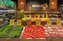 Stoisko warzywne w sklepie Netto (materiały prasowe)