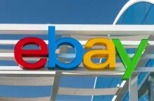 Logo serwisu eBay (Shutterstock)