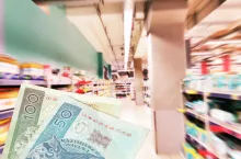 Konflikt zbrojny na Ukrainie wzmacnia procesy inflacyjne (Shutterstock)
