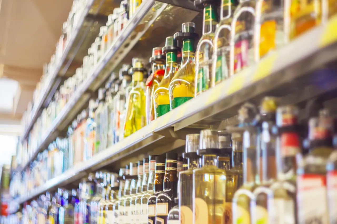 alkohol (Shutterstock)