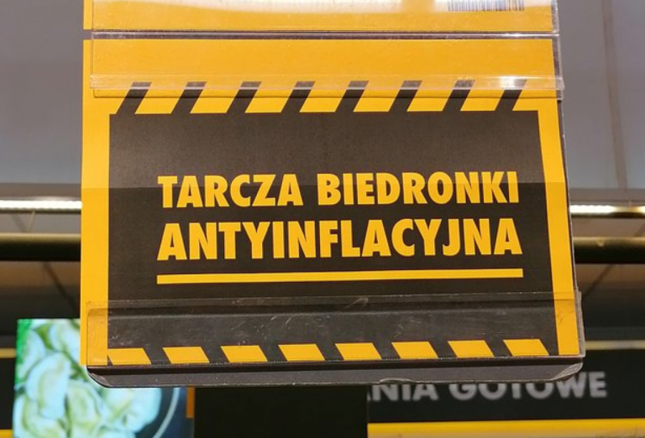 Tak wyglądają oznaczenia tarczy antyinflacyjnej Biedronki (fot. mat. prasowe)