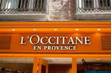 Francuska sieć kosmetyczna L‘Occitane zamyka wszystkie swoje sklepy w Rosji (shutterstock.com)