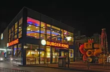 Lokal fast-foodowej sieci Burger King ((fot. Wikimedia Commons/Kolossos, na lic. CC BY-SA 3.0))