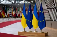 Unia Europejska wspiera ukraińską gospodarke (Shutterstock)