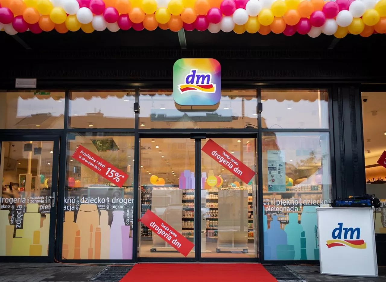 Pierwszy sklep DM Drogerie Markt w Polsce, we Wrocławiu (DM Drogerie Markt)