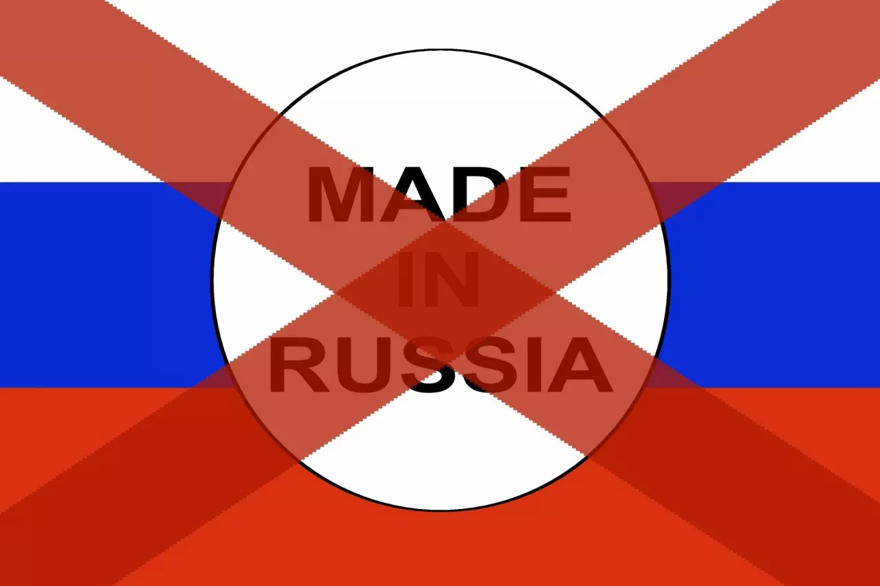 Z danych CMR wynika, że produkty z Rosji były przed wybuchem wojny dostępne w 90 proc. polskich supermarketów, pod koniec kwietnia br. pojedyncze ich sztuki można było znaleźć w mniej niż jednej piątej placówek tego typu (Shutterstock.com)