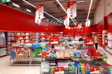Carrefour Outlet - nowy koncept wyprzedażowy w hipermarketach Carrefour w Polsce (Carrefour Polska)