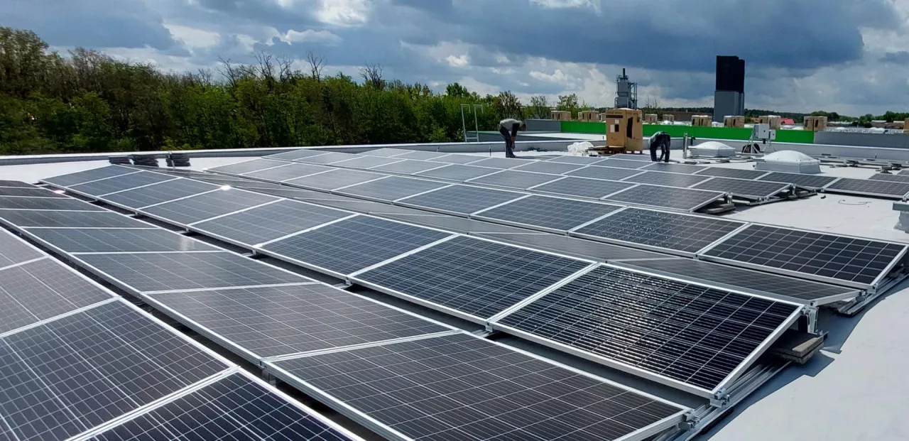 MLP Group - Green Industrial Developer wybuduje farmy fotowoltaiczne na dachach 10 parków logistycznych w Polsce (materiały prasowe)