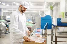 Rynek zamienników mięsa w Polsce jest wart już blisko 100 mln zł (shutterstock.com)