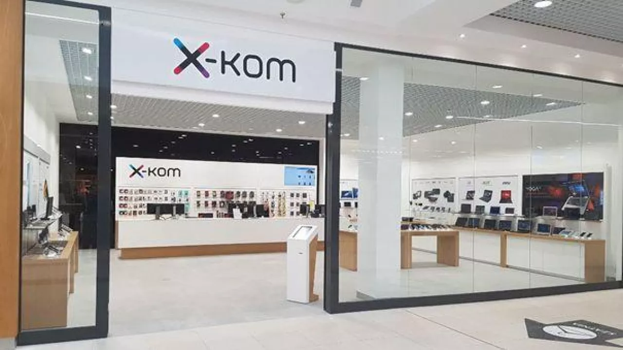 Salon sieci X-kom (X-kom)