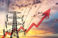 Kryzys energetyczny przyniesie dalszy wzrost cen w sklepach oraz przestoje w produkcji (fot. Shutterstock)
