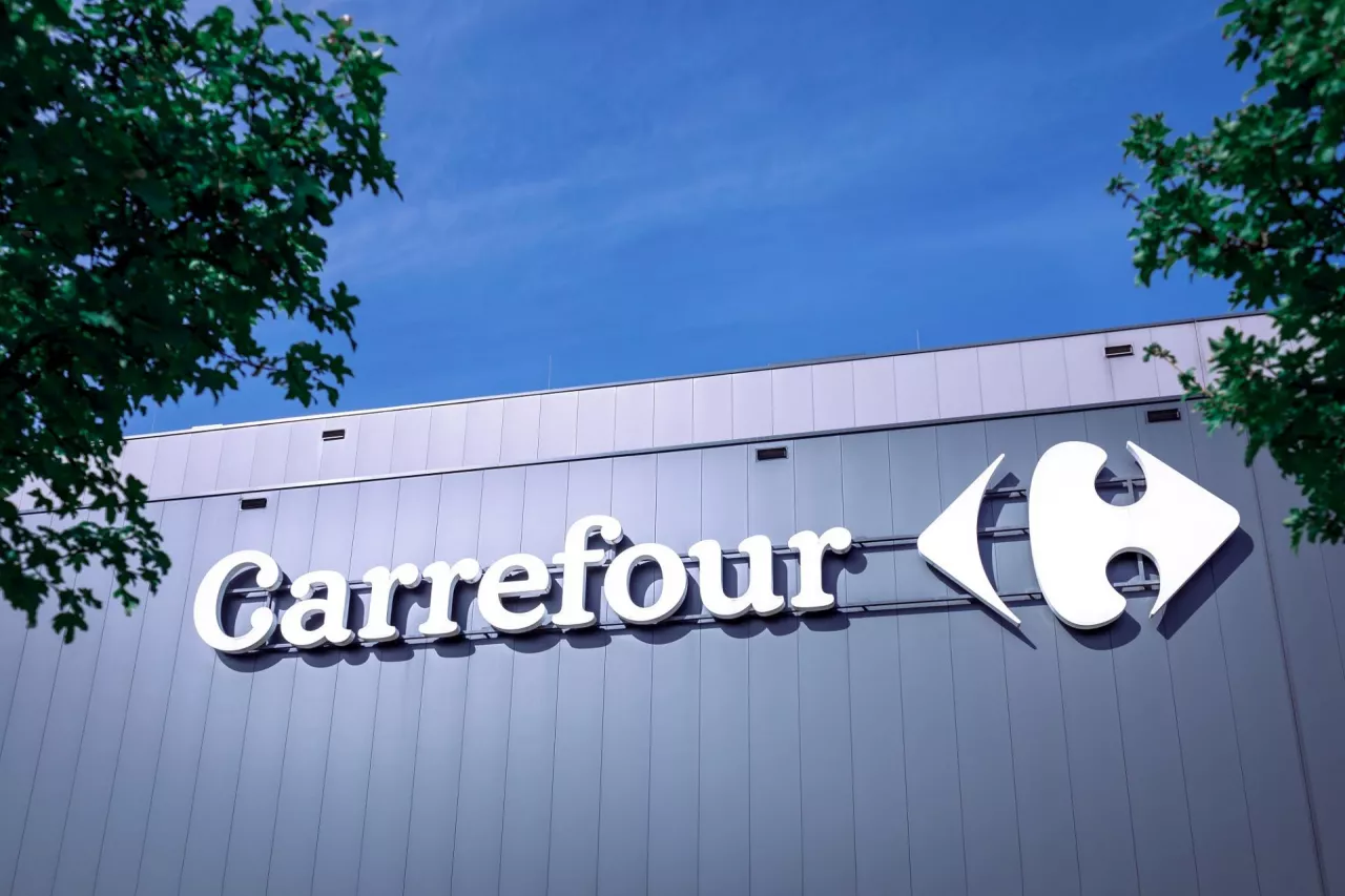 Carrefour skonsoliduje zakupy na poziomie europejskim (fot. canon_photographer/Shutterstock)