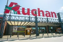Sklep sieci Auchan (Shutterstock)