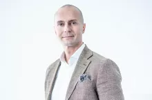 Dariusz Sinkiewicz, dyrektor zarządzający Travel Essentials w Lagardère Travel Retail Polska i dyrektor generalny InMedio (fot. mat. prasowe)