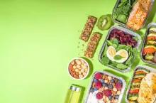 Wysoka inflacja, w tym mocno drożejąca żywność, to problem dla branży cateringu dietetycznego (fot. Shutterstock)