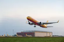 Samolot DHL Express (mat. prasowe)