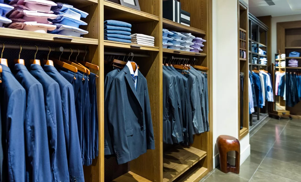 Prezes UOKiK bierze pod lupę dwóch producentów ubrań (fot. Shutterstock)