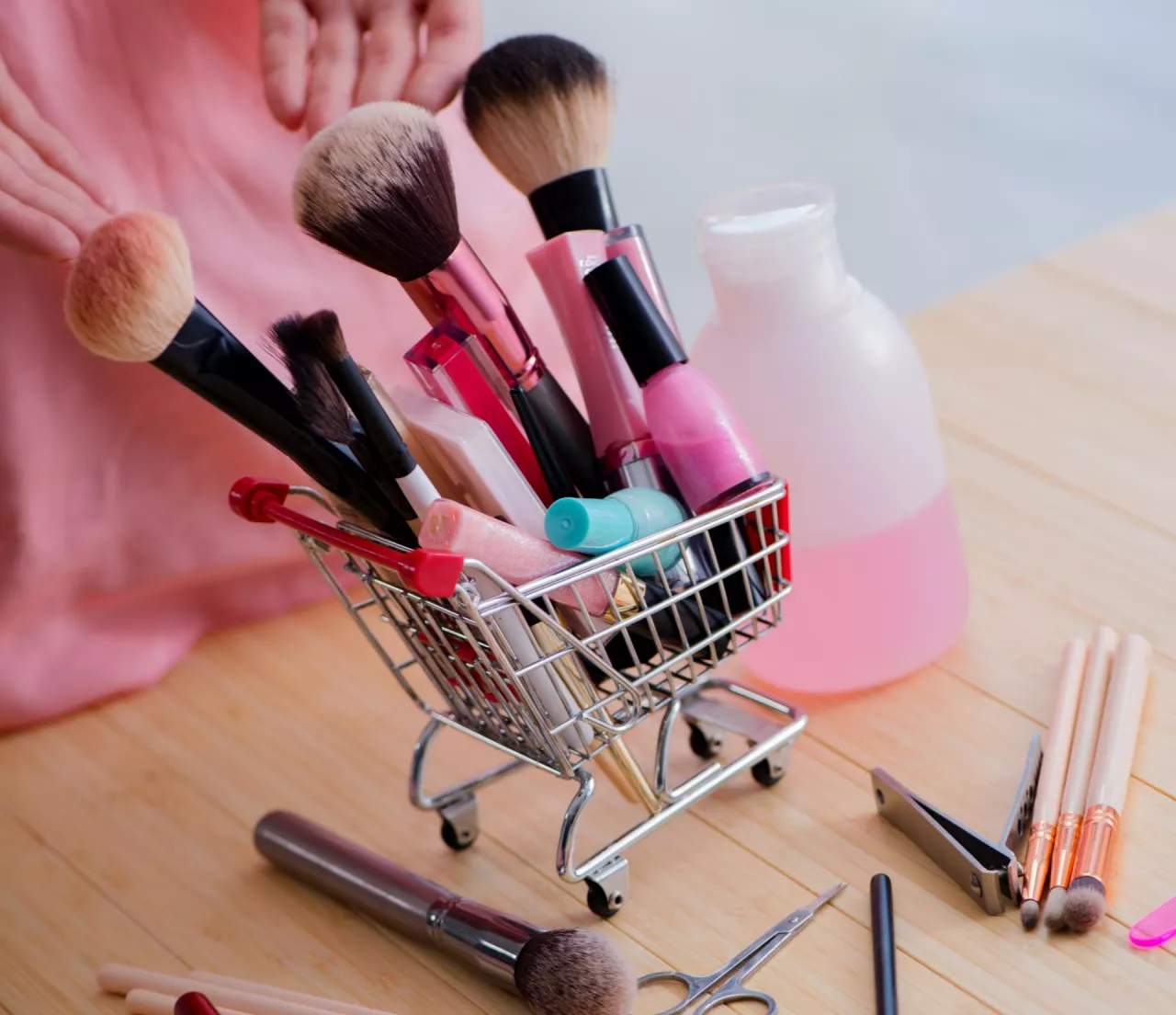 Kosmetyki (Shutterstock)