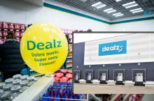 Dealz będzie wprowadzał nowe logo dla sieci sklepów (CH Blue City, Dealz)