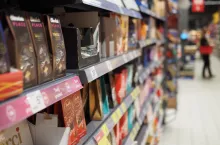 Sprzedaż słodyczy liczona w opakowaniach wzrosła w małych sklepach o 9 proc. r/r (fot. Łukasz Rawa, wiadomoscihandlowe.pl)
