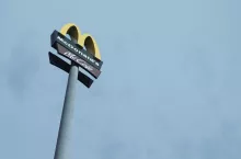 McDonald’s szykuje zwolnienia (fot. Łukasz Rawa/wiadomoscihandlowe.pl)