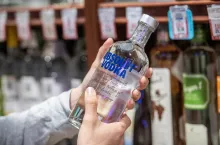 Wznowienie eksportu wódki Absolut do Rosji wywołało powszechne oburzenie (fot. calimedia/Shutterstock)