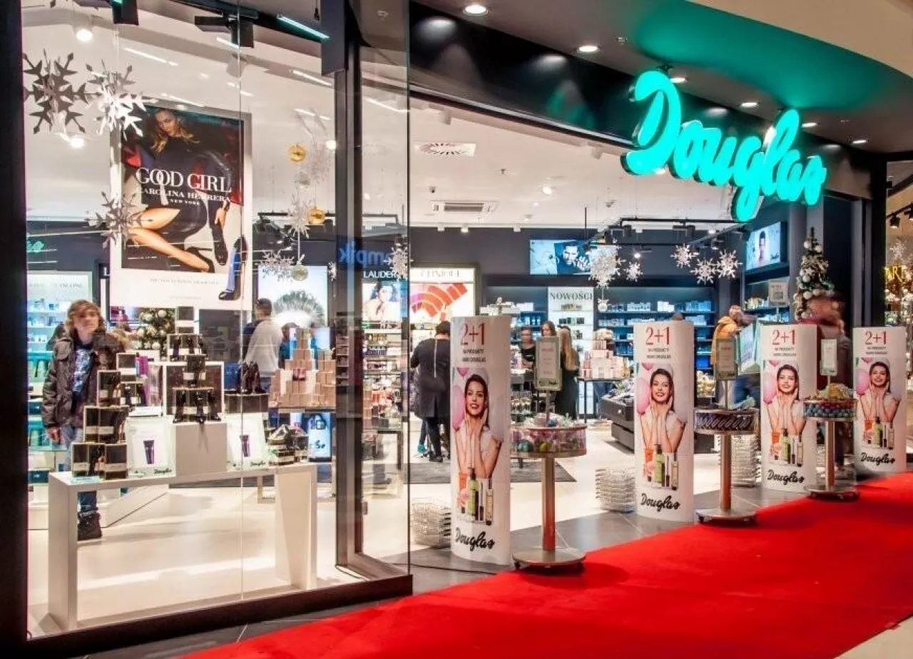 Perfumerie Douglas z mocnymi wzrostami sprzedaży. Sieć planuje nowe inwestycje (materiały prasowe)