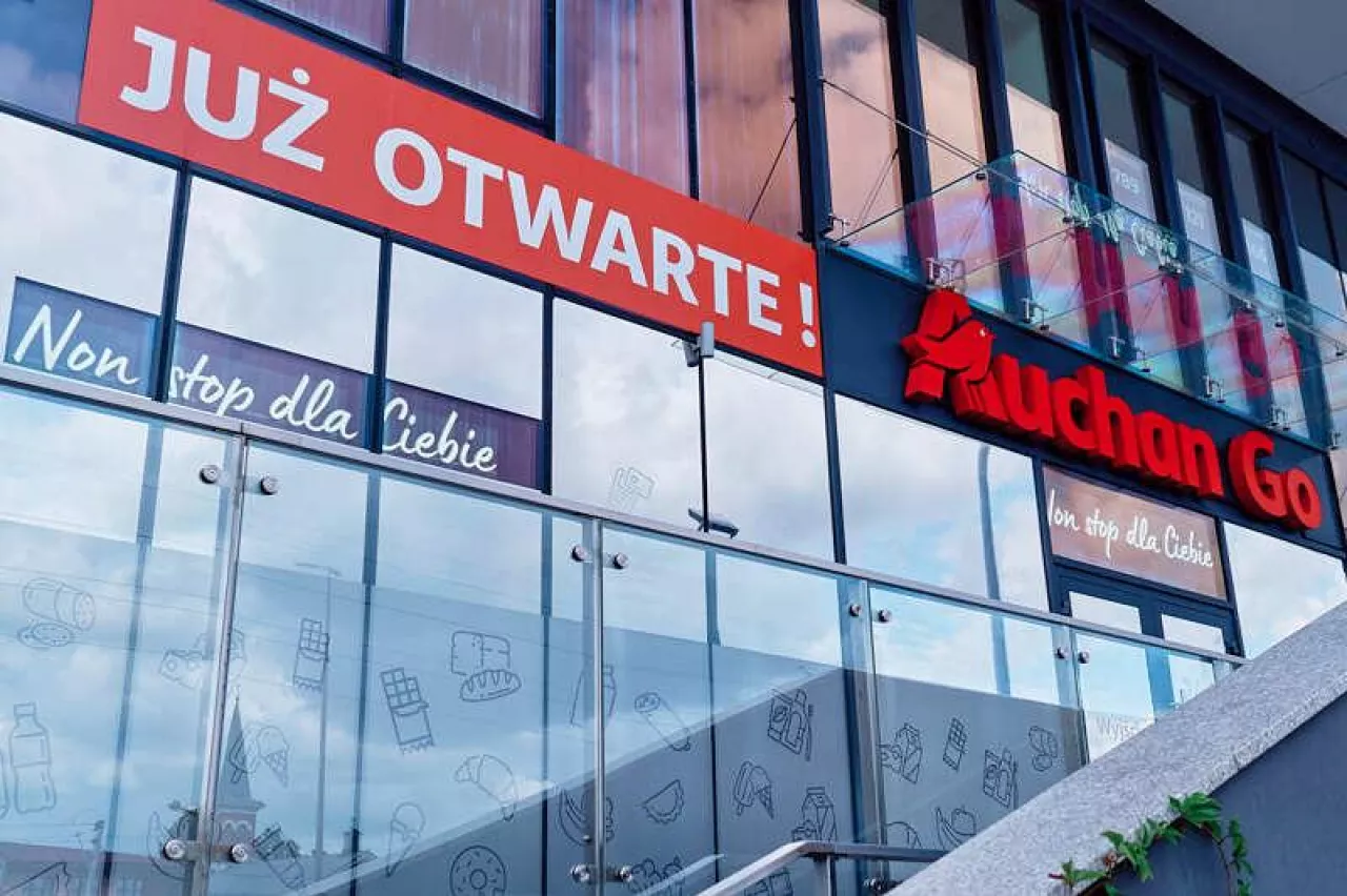 Tak prezentuje się pierwszy sklep autonomiczny Auchan Go w Polsce (fot. Łukasz Rawa/wiadomoscihandlowe.pl)