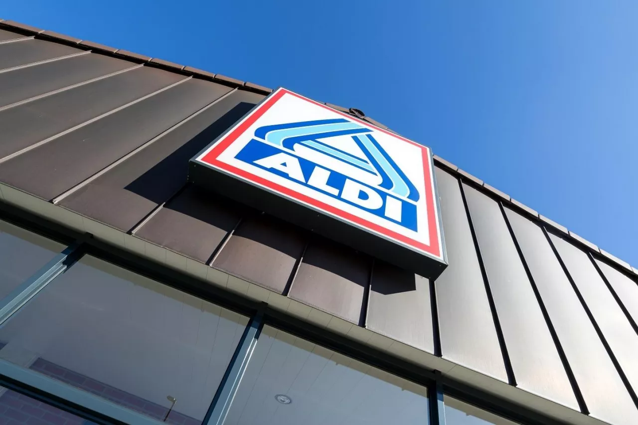 &lt;p&gt;SIEGEN, GERMANY - October 21, 2018Aldi sign (north division) at branch. Aldi is a leading global discount supermarket chain with almost 10,000 stores in 18 countries.&lt;/p&gt;