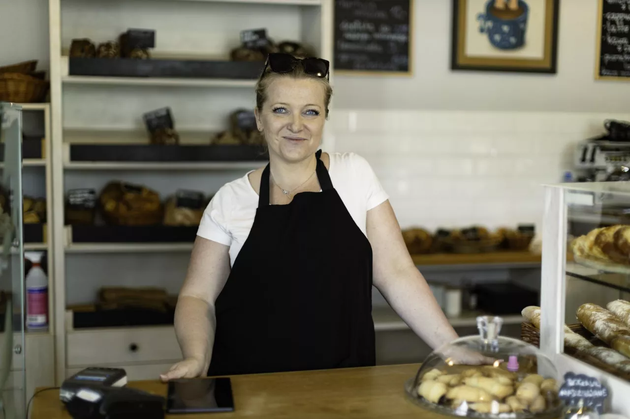 &lt;p&gt;Anna Możejko, właścicielka wrocławskiej piekarnio-cukerni bakeMAnia (fot. materiały prasowe)&lt;/p&gt;