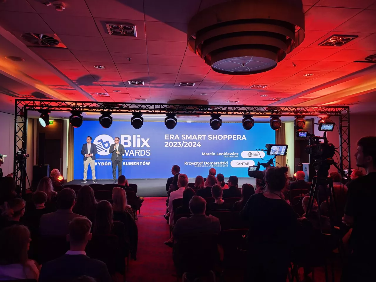 &lt;p&gt;W trakcie gali Blix Awards 2023 przyznano wyróżnienie dla 25 firm (fot. Tomasz Kolmasiak)&lt;/p&gt;
