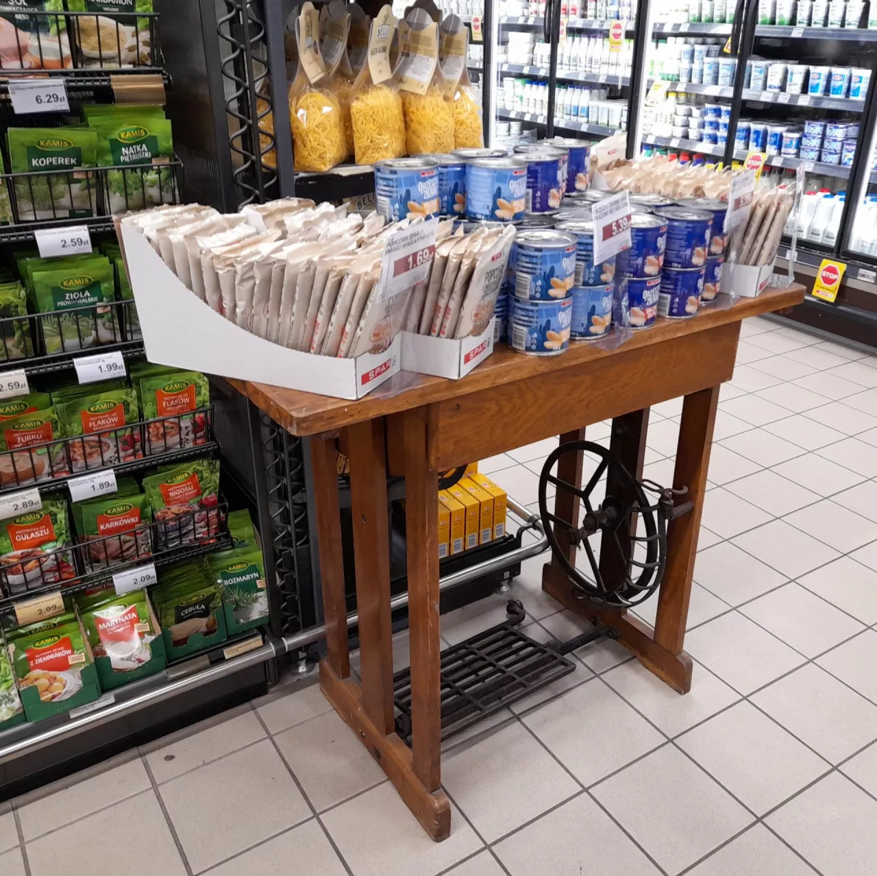 <p>Eurospar w Ziemi Obiecanej</p>