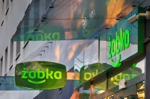 <p>Sklep sieci Żabka</p>
