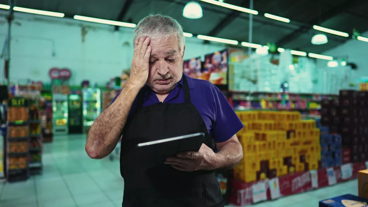 <p>Właściciele rodzinnych biznesów są bardziej skłonni do poświęceń na rzecz firmy (fot. Shutterstock)</p>