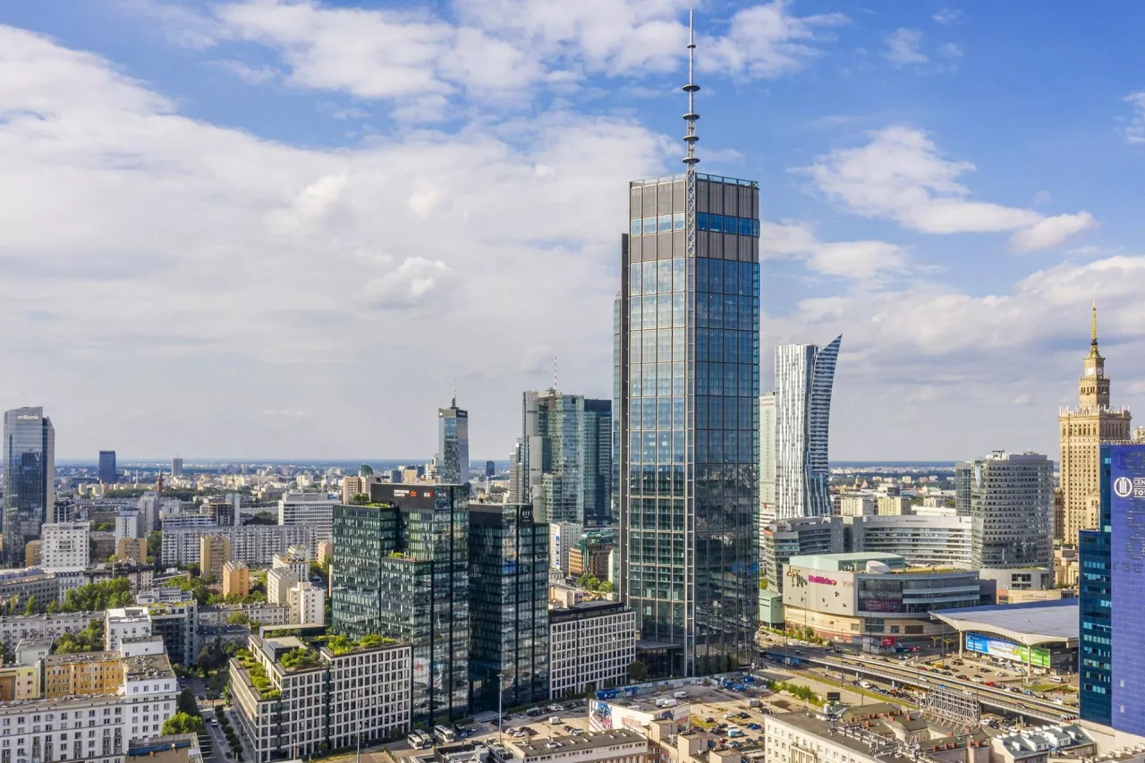 &lt;p&gt;Nowy sklep Relay w Varso Tower w Warszawie&lt;/p&gt;