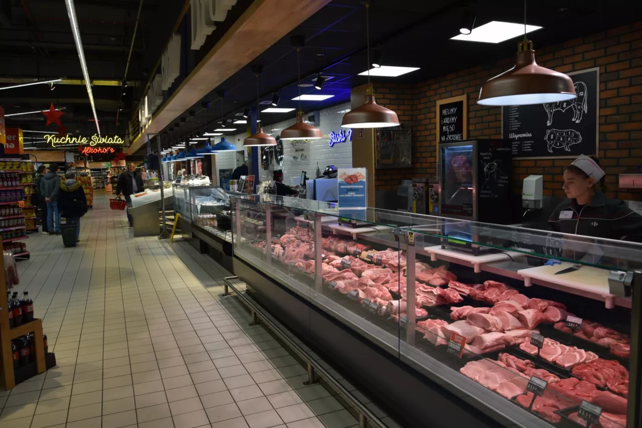 <p>Jednym z problemów z jakimi się zmagają sklepy mięsne to bardzo wysokie koszty wyposażenia.</p>