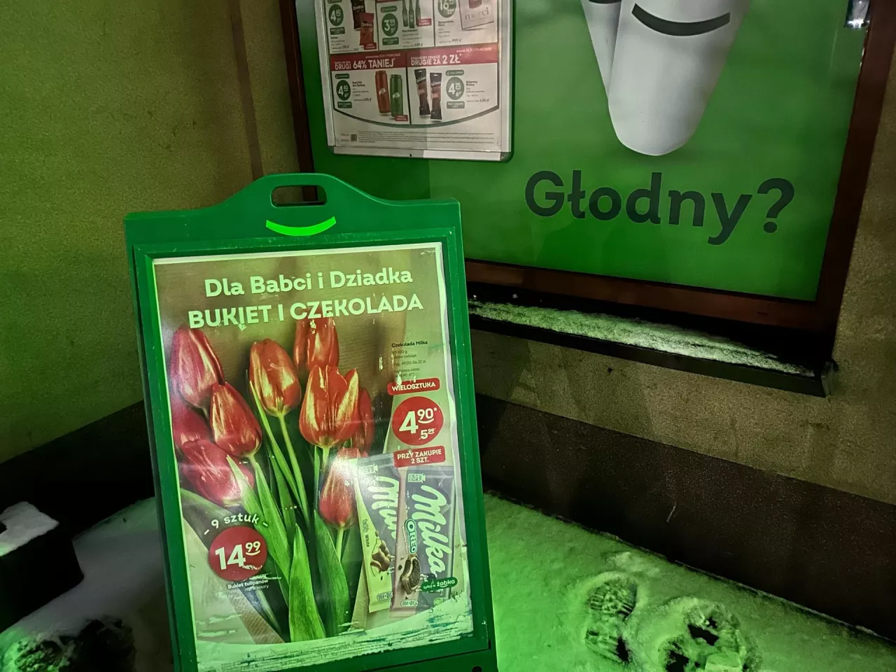 <p>Oprócz tradycyjnej sprzedaży sklepy oferują dzisiaj wahlarz usług.</p>