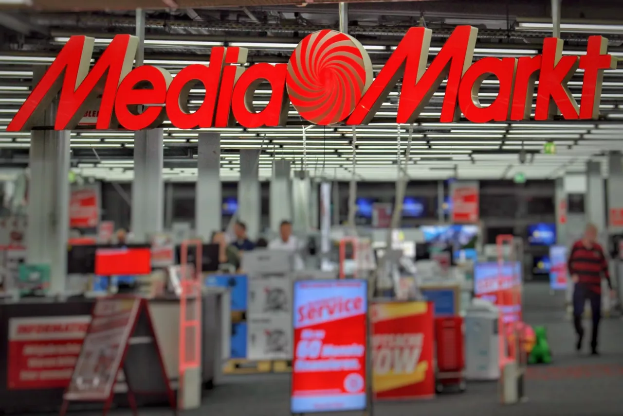&lt;p&gt;Sieć MediaMarkt otwiera sklepy w mniejszym formacie i rusza z nimi na podbój Europy. Ciekawe kiedy pojawią się one w Polsce? (fot. Shutterstock)&lt;/p&gt;