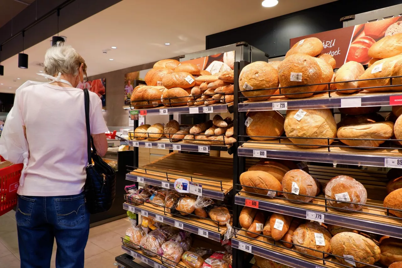 Likwidacja zerowego VAT-u oznacza m.in. wyższe ceny pieczywa (fot. Raketir/Shutterstock)
