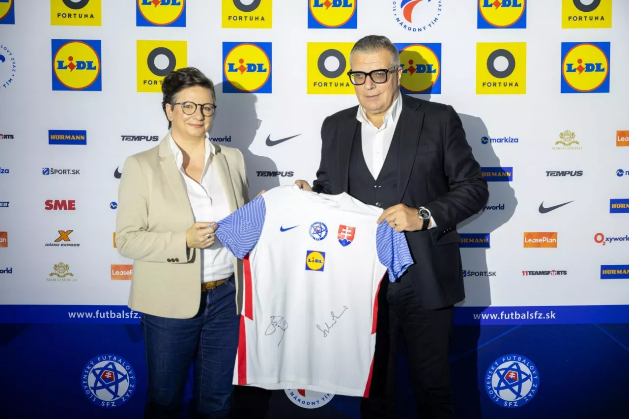 Lidl został generalnym partnerem słowackiej piłki nożnej (fot. Lidl)