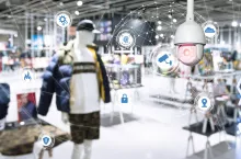 Sztuczna inteligencja przejmie stery w retailu? Przyszłość handlu pod znakiem AI (fot. Shutterstock)