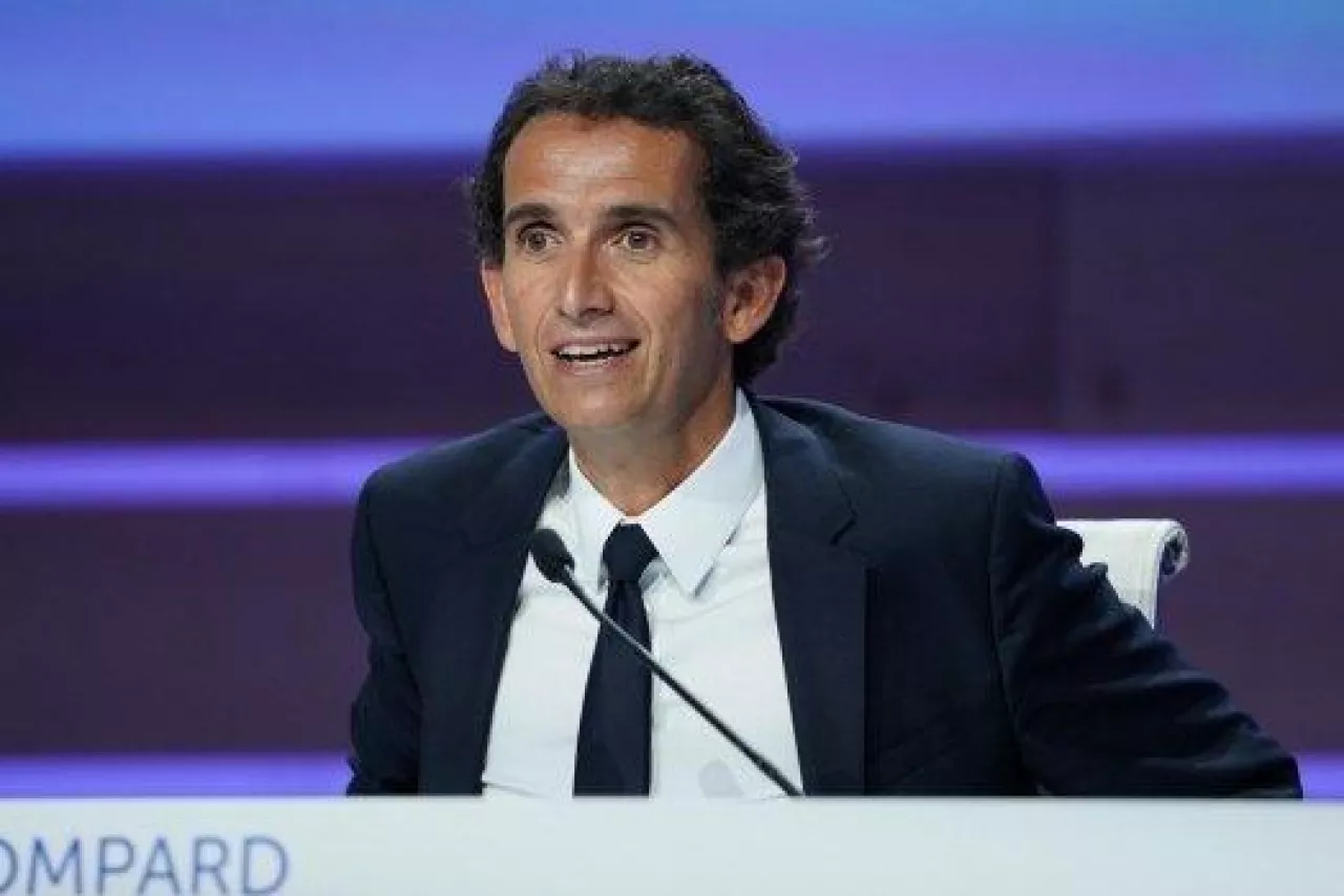 Alexandre Bompard, prezes Grupy Carrefour, podczas dorocznego spotkania z akcjonariuszami (fot. Źródło: Carrefour.com)
