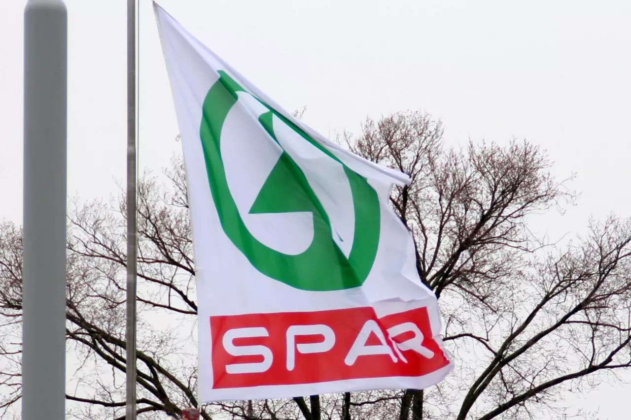 Logo sieci SPAR (fot. Bartek Kaszuba)