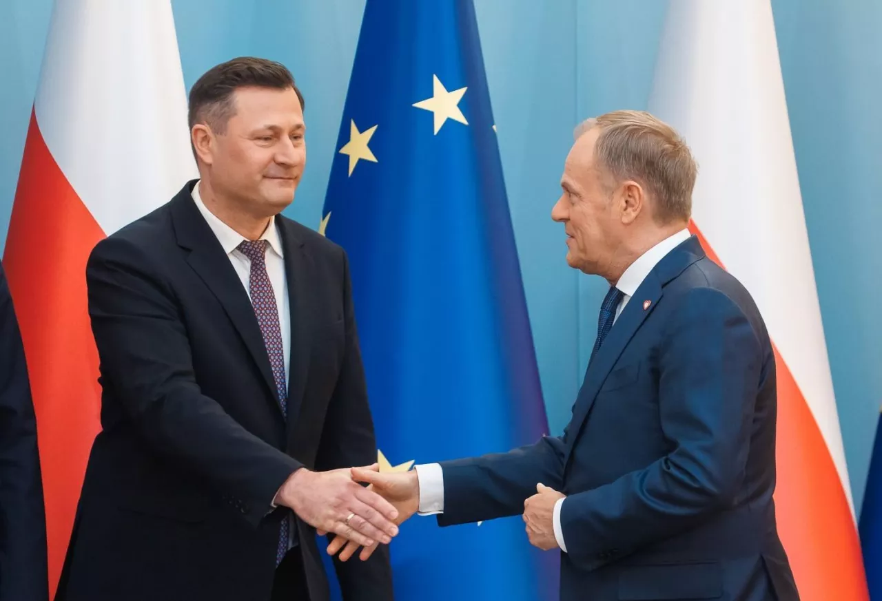 Premier Donald Tusk ogłosił, że nowym szefem Ministerstwa Rozwoju i Technologii zostanie Krzysztof Paszyk (fot: Krystian Maj/KPRM)